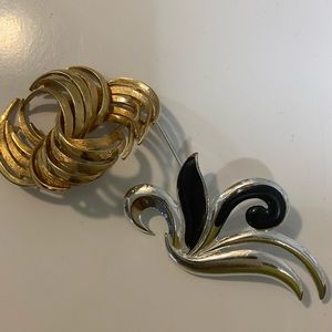 vintage brooches